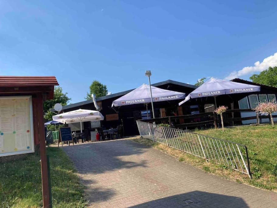 Sonnige Etagen-Wohnung, Alleinige Nutzung, Wasserbett Neunkirchen  Buitenkant foto